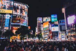 東京 疲れる 心が荒む理由